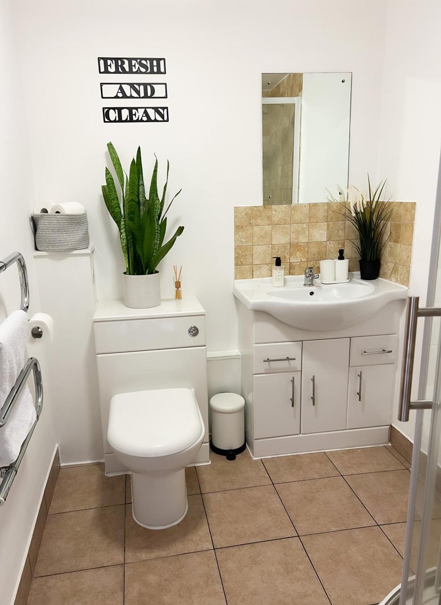 London Stylish 1 Bedroom Apartment Ngoại thất bức ảnh